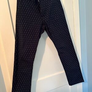 Dockers alpha khaki w 32 L 30 Navy Ikat Patterned Chinos